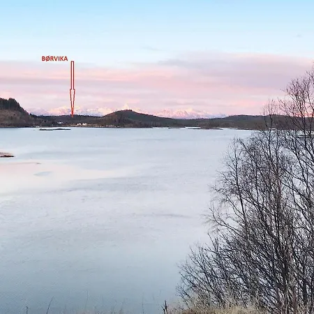 Lägenhet Hamaroy
